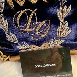 Dolce & Gabbana Vintage Shlouder/Hand bag. Never used.